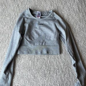 Women’s Gymshark crop